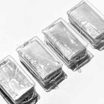 GROWN ALCHEMIST Lip + Hand Kit Limited Edition 6 GROWN ALCHEMIST Lip + Hand Kit Limited Edition – Bild 4