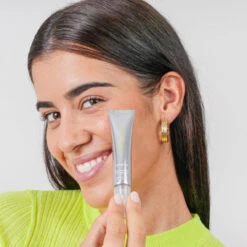 Hyalulip HYDRATE Hyaluronic Acid Lip Treatment 15 Ml -Parfumwelt 1431706 Hyalulip HYDRATE Hyaluronic Acid Lip Treatment 15 ml.f97615c3